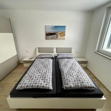 Apartamento Haus Steingrubenweg Mutlangen Exterior foto