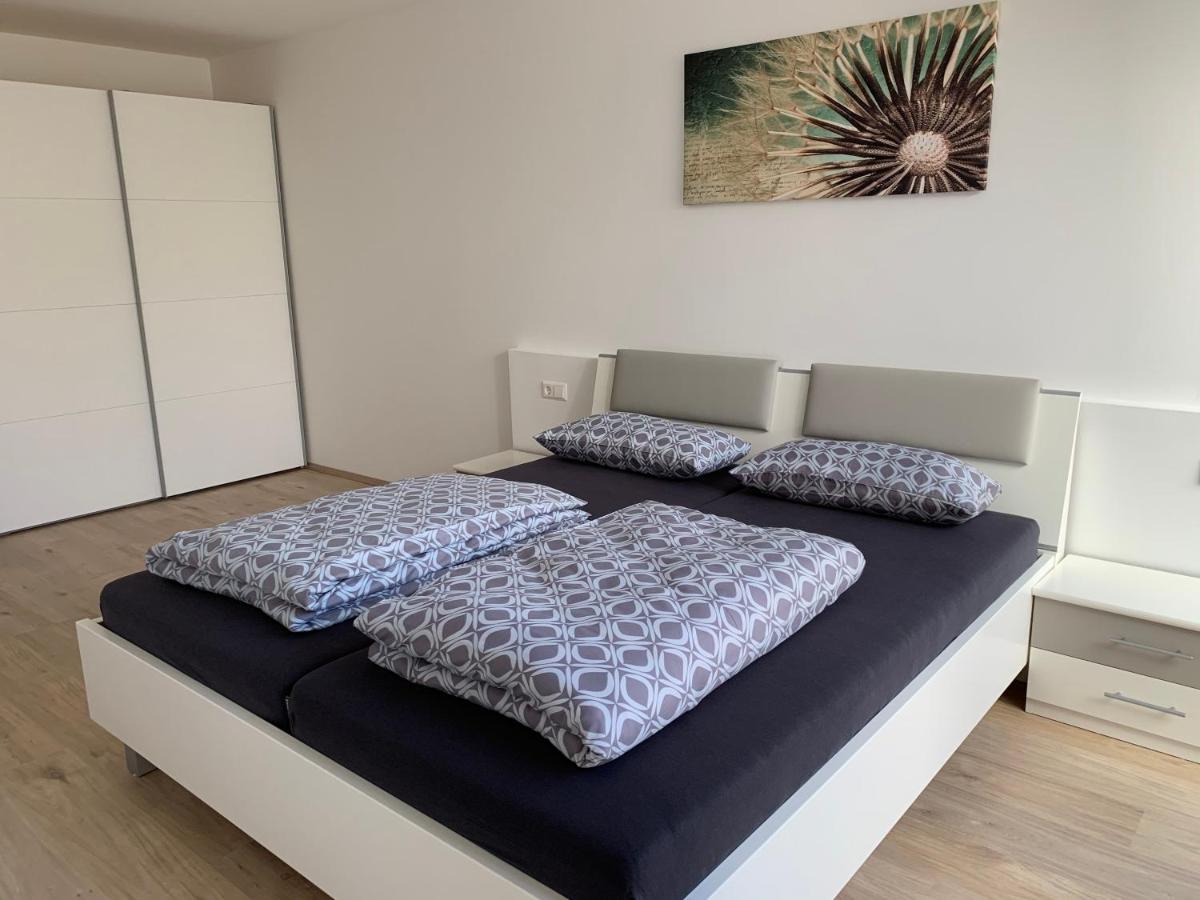 Apartamento Haus Steingrubenweg Mutlangen Exterior foto