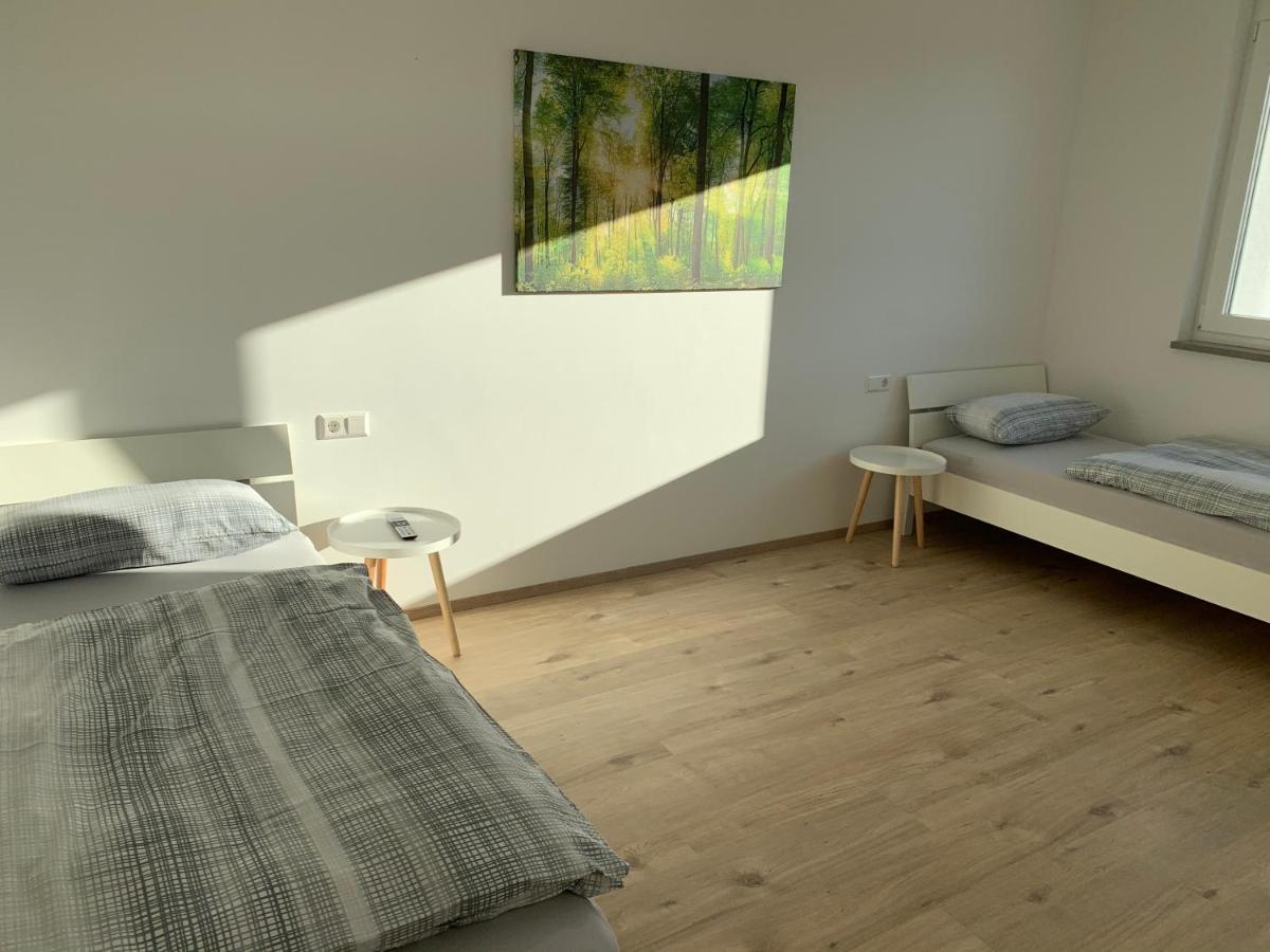 Apartamento Haus Steingrubenweg Mutlangen Exterior foto