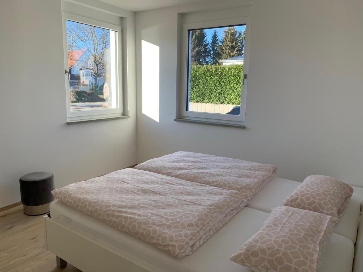 Apartamento Haus Steingrubenweg Mutlangen Exterior foto