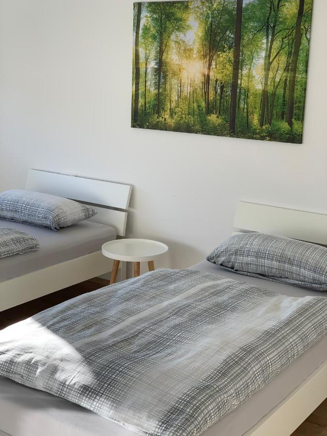 Apartamento Haus Steingrubenweg Mutlangen Exterior foto
